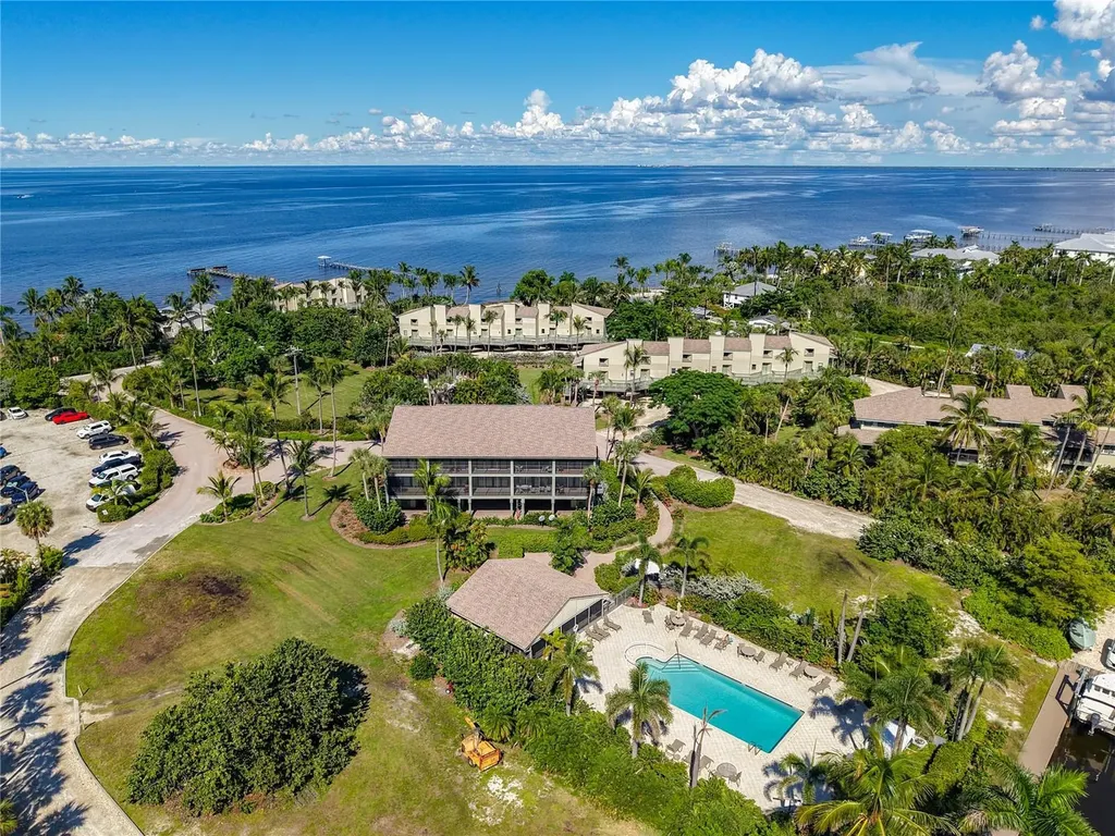 16750 Bocilla Palms Drive Bokeelia FL 33922