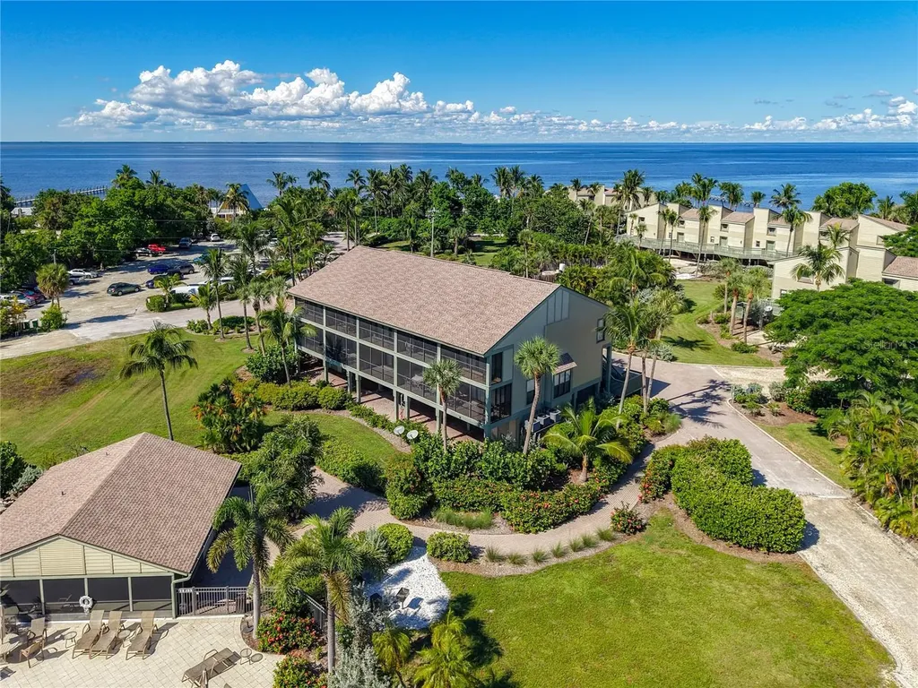 16750 Bocilla Palms Drive Bokeelia FL 33922