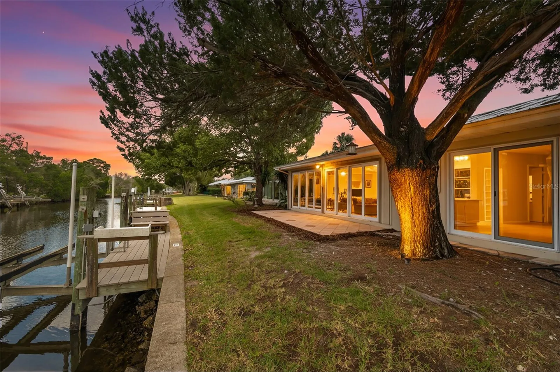11254 W Bayshore Drive Crystal River FL 34429