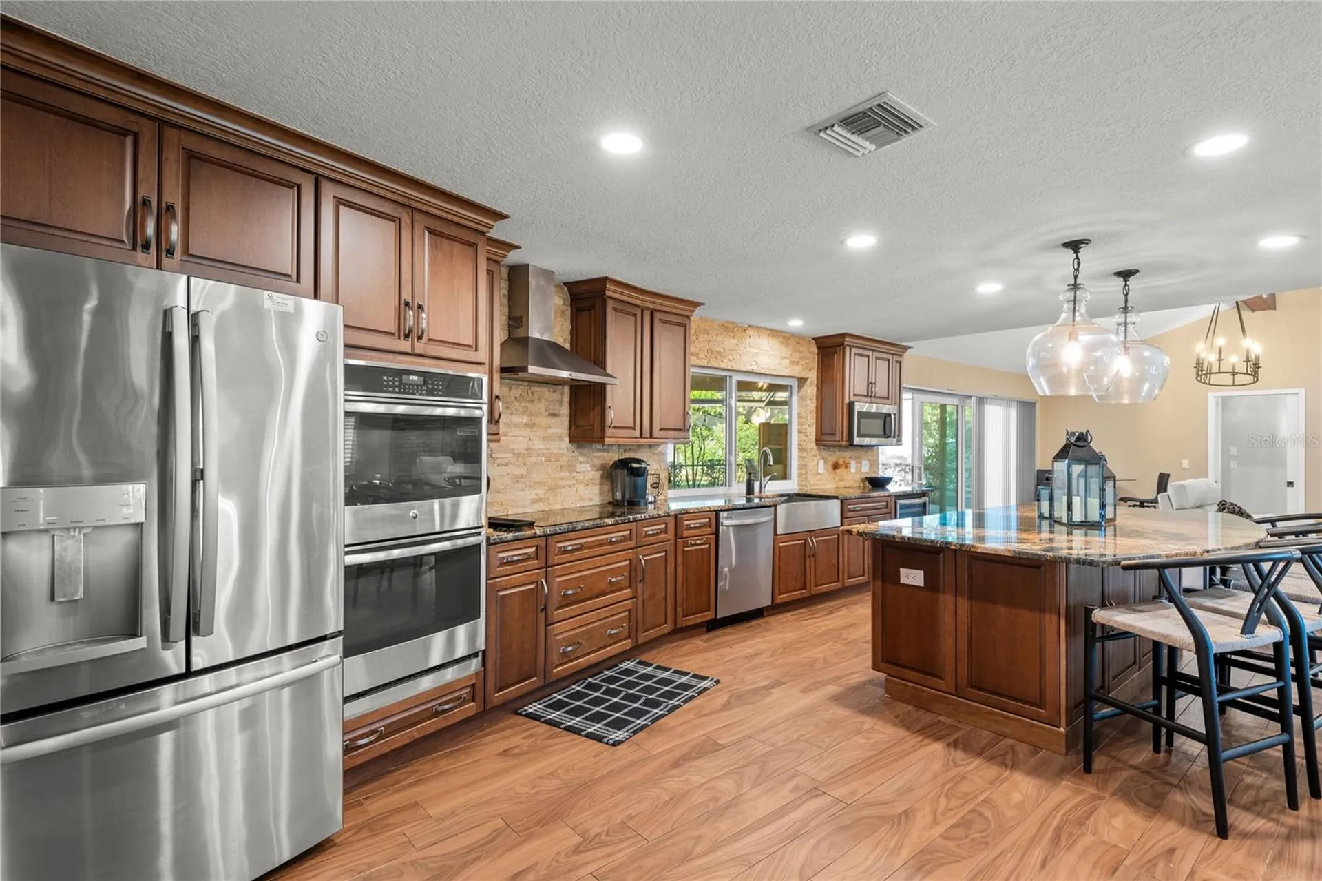 10285 Barry Drive Largo FL 33774