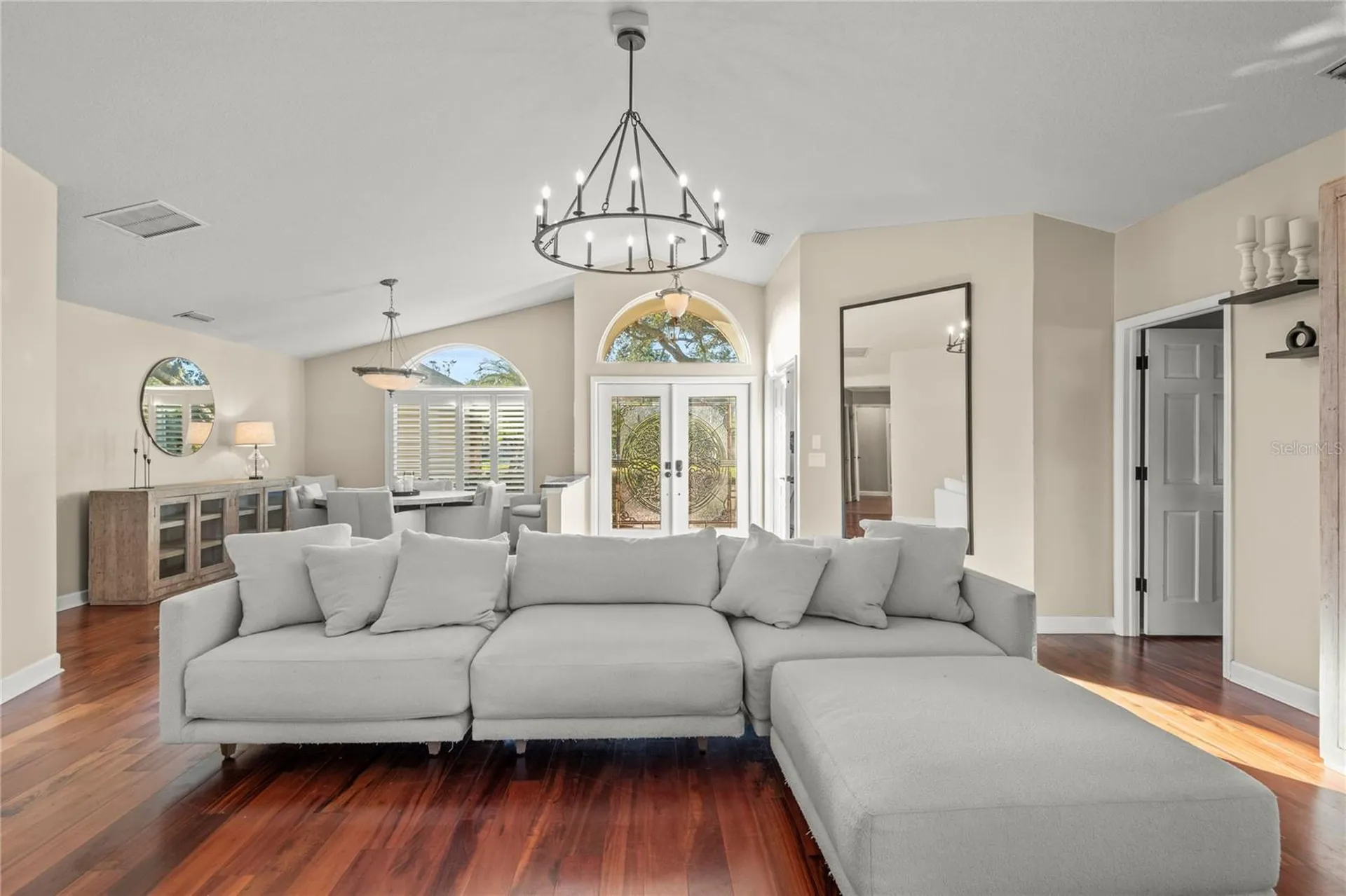 10285 Barry Drive Largo FL 33774