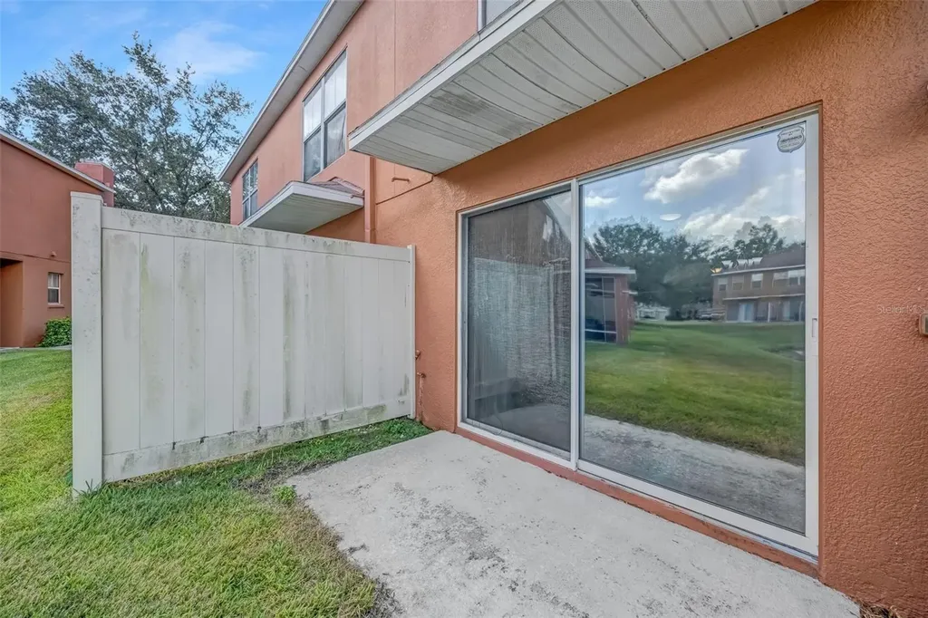 6928 Hawthorne Trace Lane Riverview FL 33578