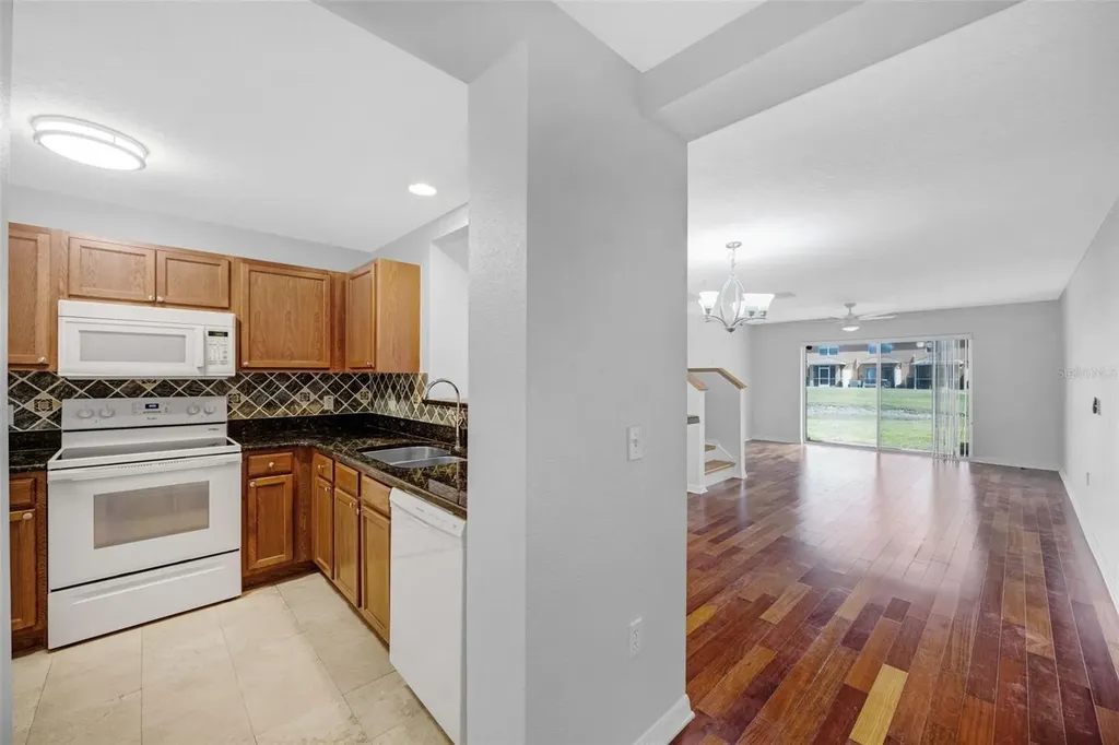 6928 Hawthorne Trace Lane Riverview FL 33578