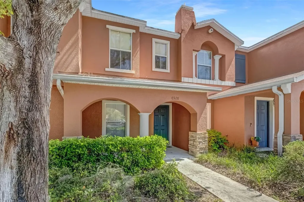 6928 Hawthorne Trace Lane Riverview FL 33578