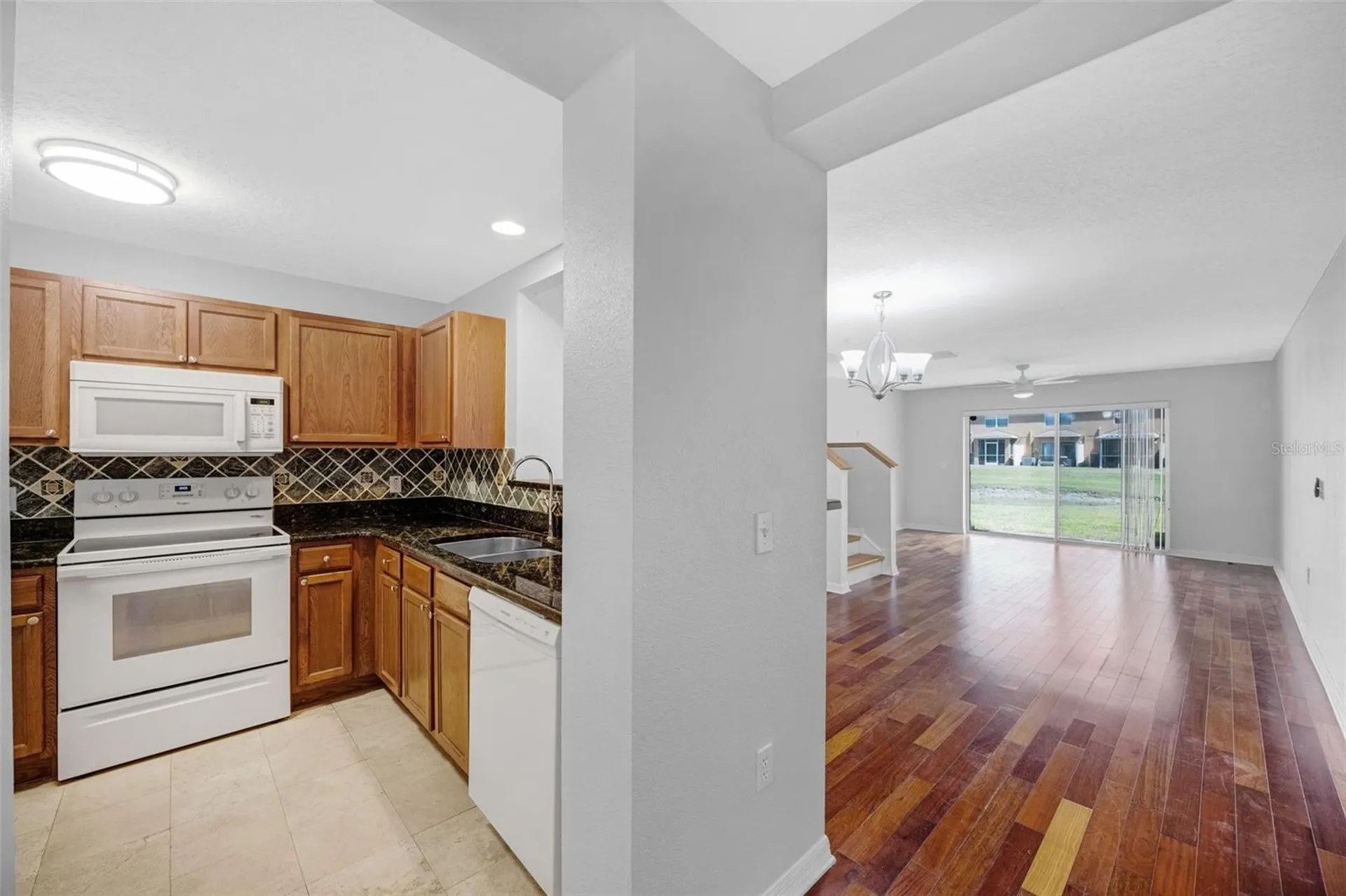 6928 Hawthorne Trace Lane Riverview FL 33578
