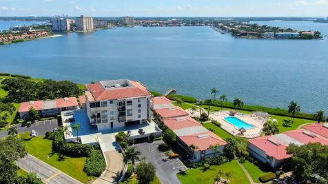 6218 Palma Del Mar Boulevard S St Petersburg FL 33715