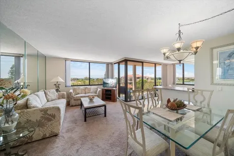 6218 Palma Del Mar Boulevard S St Petersburg FL 33715