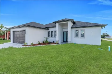 2900 Bruce Avenue S Lehigh Acres FL 33976