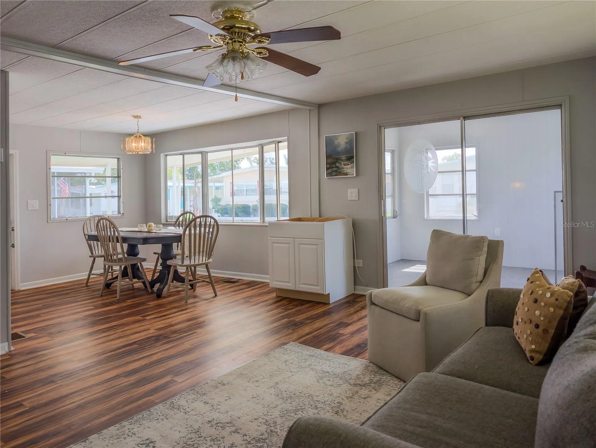 217 Seagull Drive Tarpon Springs FL 34689