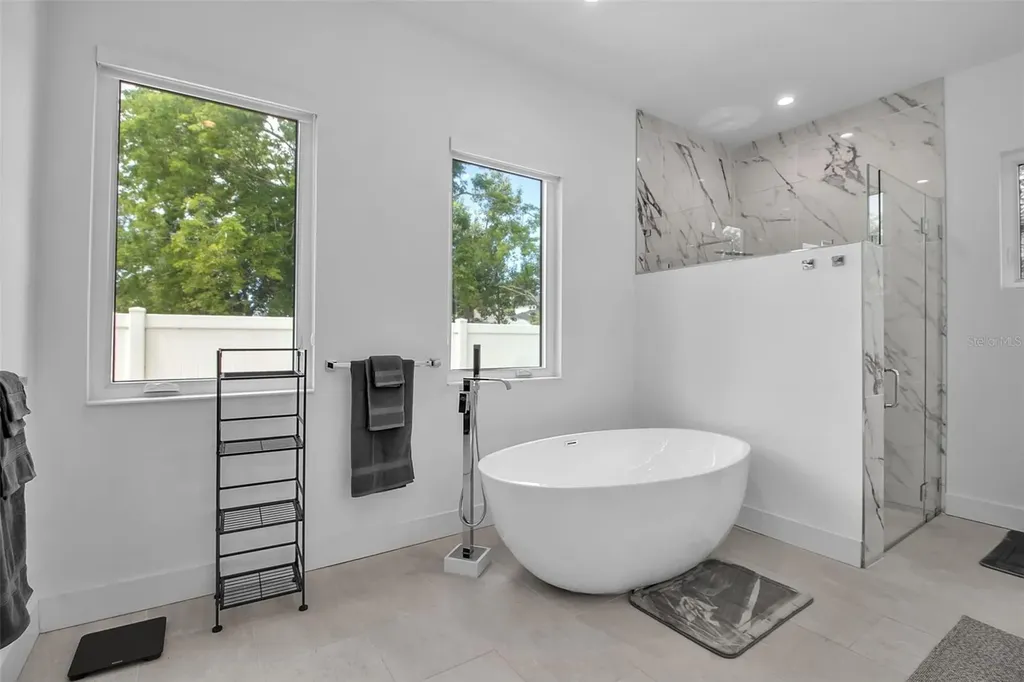 2231 Wood Street Sarasota FL 34237