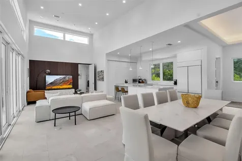 2231 Wood Street Sarasota FL 34237