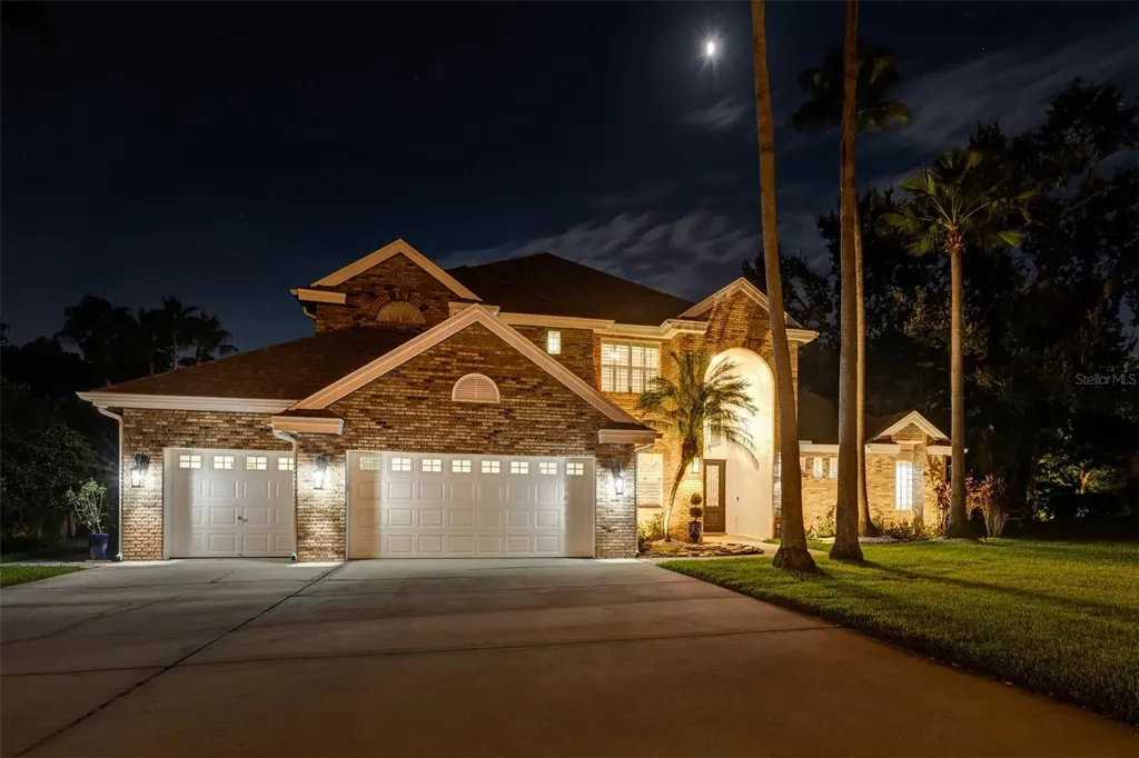 8 Copperwood Court Safety Harbor FL 34695