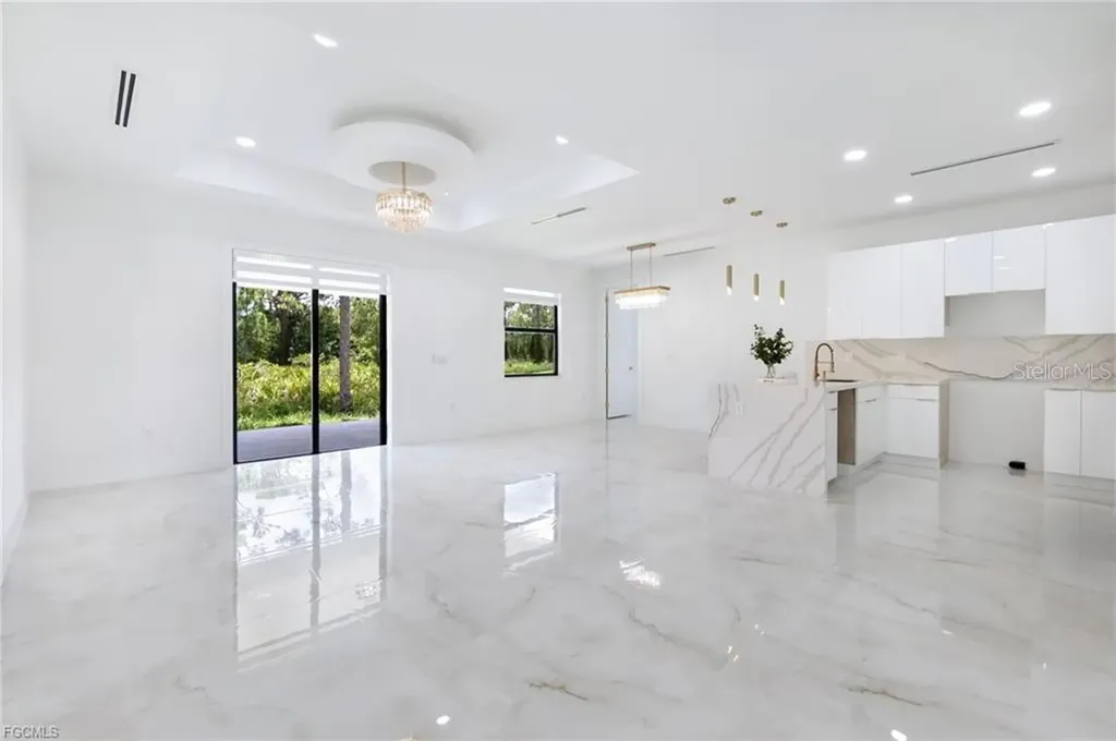 1207 W 9th Street Lehigh Acres FL 33972