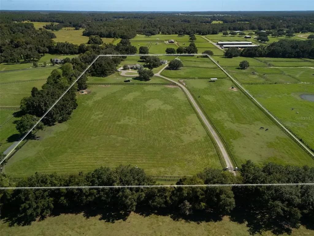 15939 NW 162nd Terrace Williston FL 32696