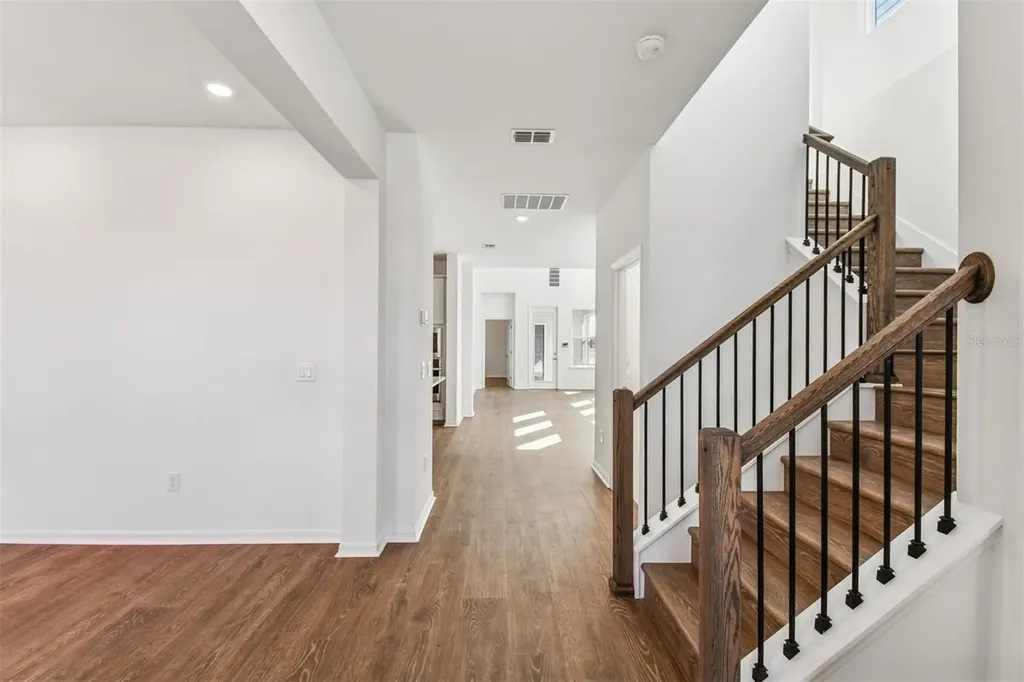 9322 Hartline Way Orlando FL 32827