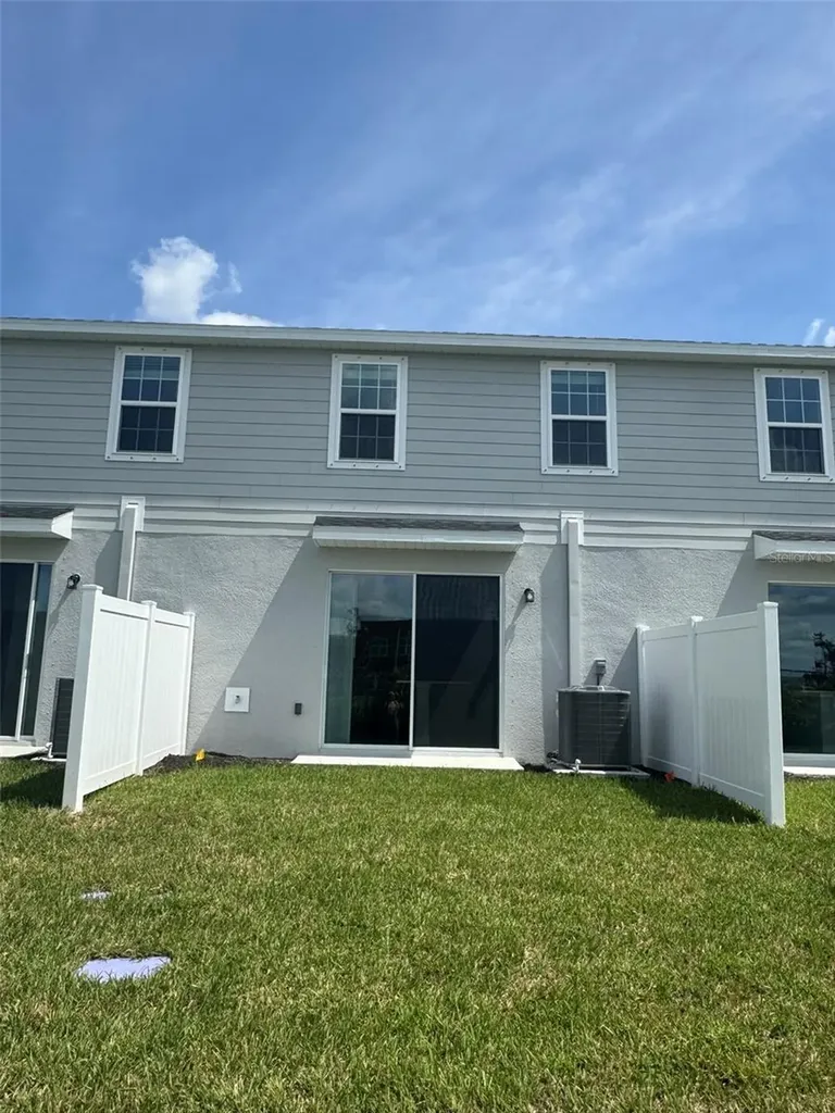 12442 Amber Creek Circle Lakewood Ranch FL 34211