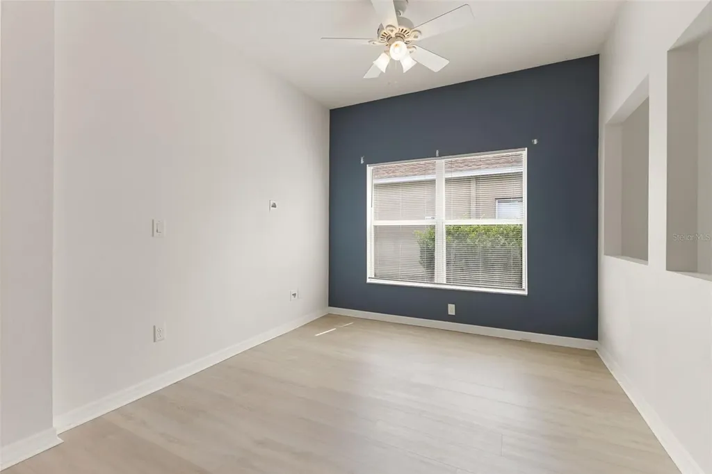 1005 Crystal Carbon Way Valrico FL 33594