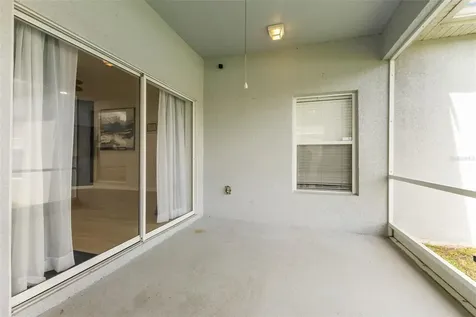 1005 Crystal Carbon Way Valrico FL 33594