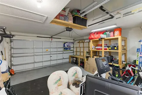 1005 Crystal Carbon Way Valrico FL 33594