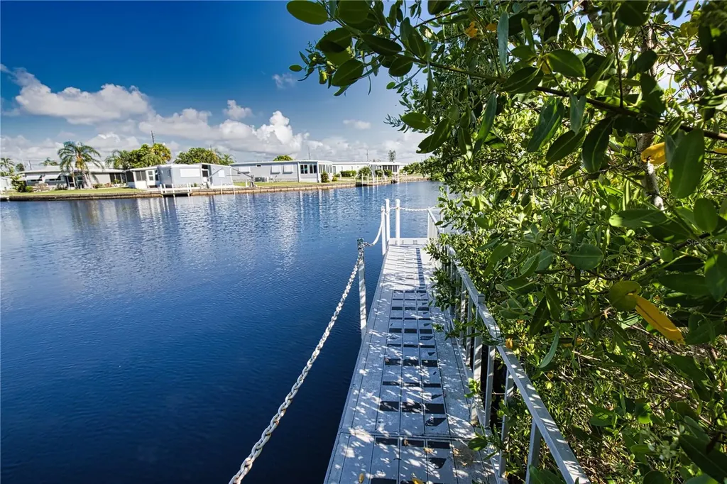 209 El Prado North Port FL 34287