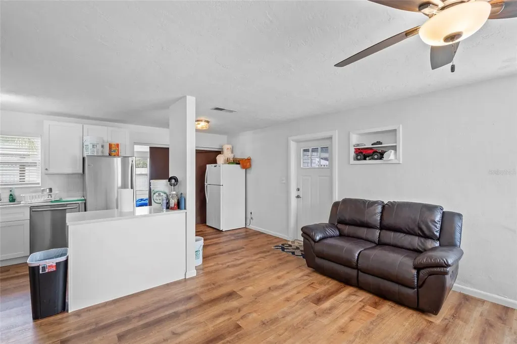 2343 Prospect Street Sarasota FL 34239