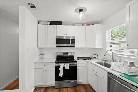 2343 Prospect Street Sarasota FL 34239