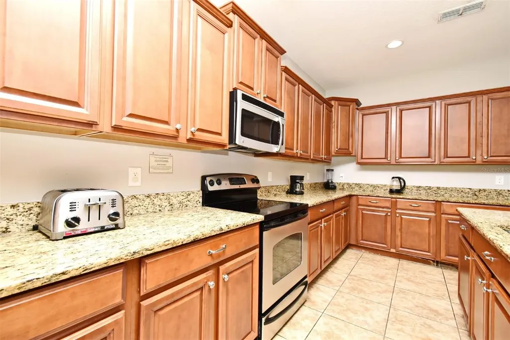 8878 E Candy Palm Road Kissimmee FL 34747