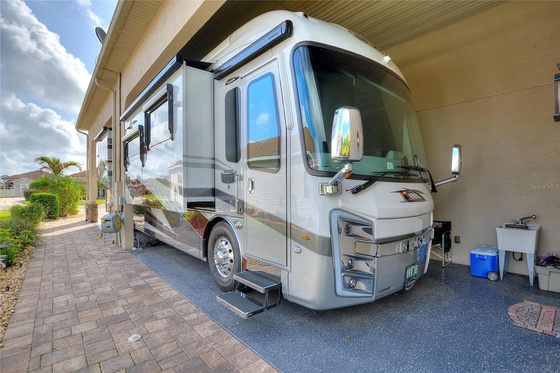 416 Motorcoach Drive S Polk City FL 33868