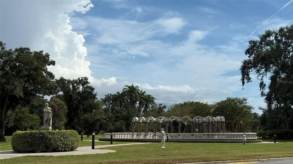 2460 Canadian Way Clearwater FL 33763