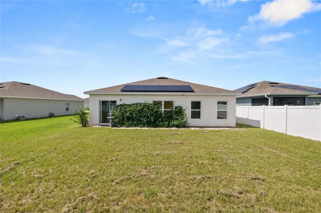913 Eagle Rock Terrace Winter Haven FL 33880
