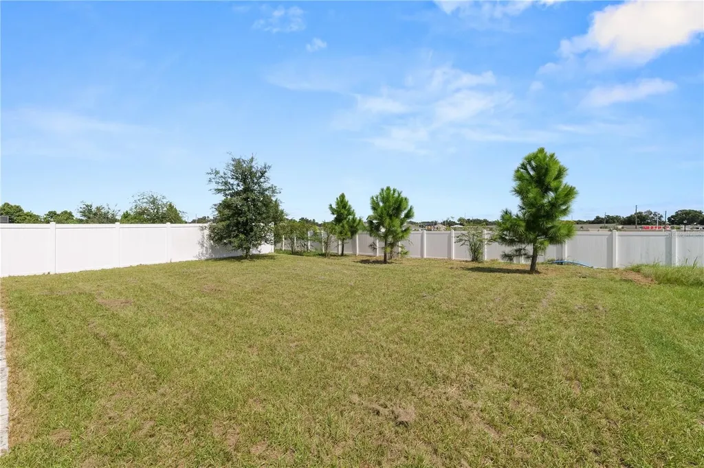 913 Eagle Rock Terrace Winter Haven FL 33880
