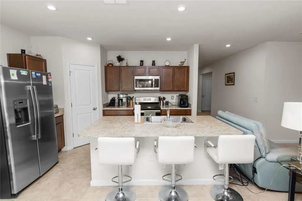 913 Eagle Rock Terrace Winter Haven FL 33880