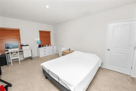 913 Eagle Rock Terrace Winter Haven FL 33880