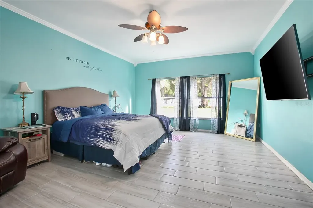 516 Grace Avenue Deland FL 32724