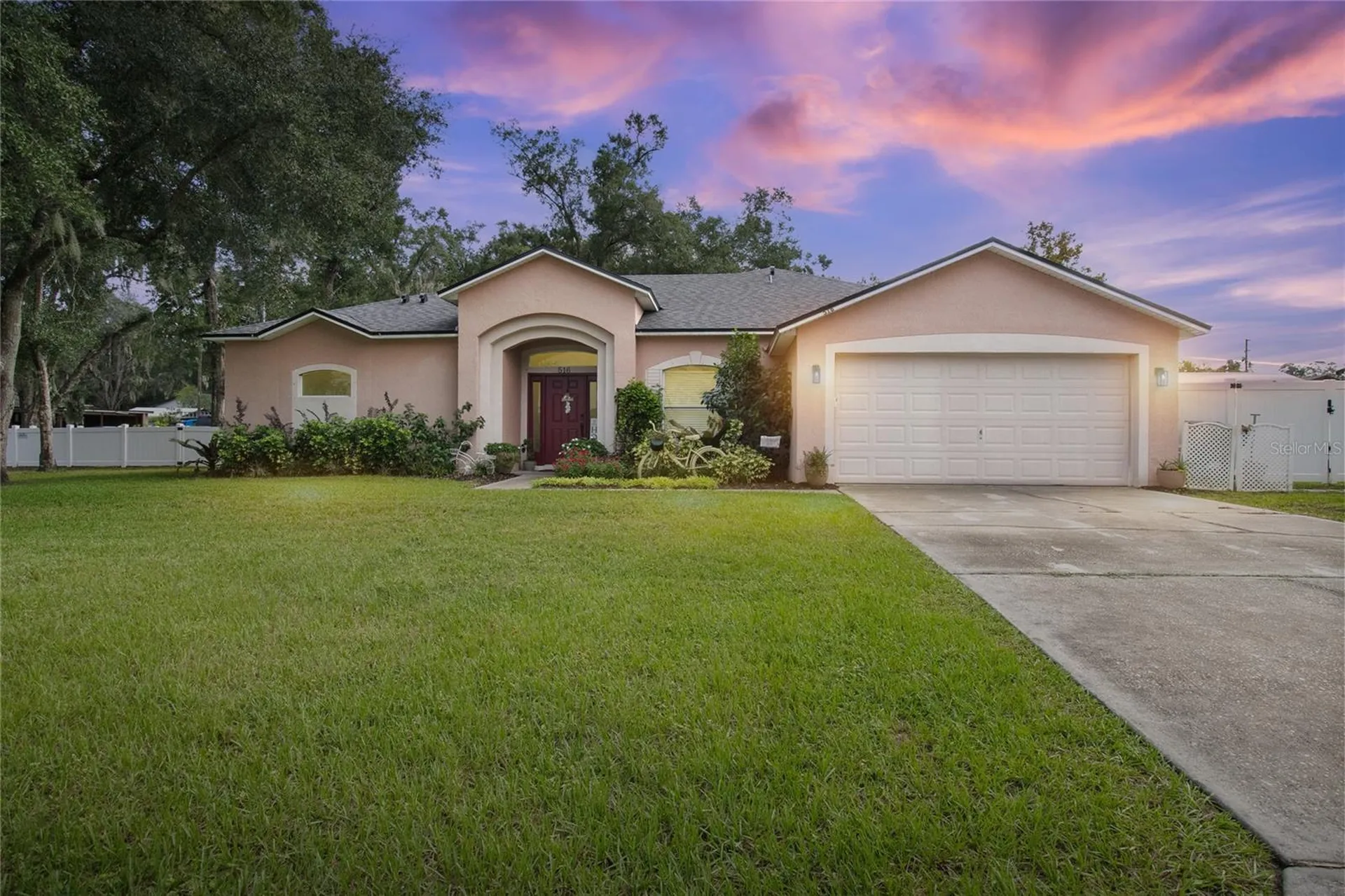 516 Grace Avenue Deland FL 32724