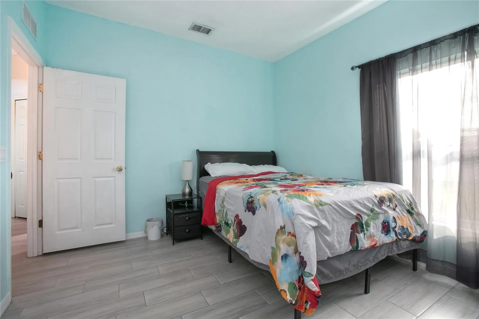 516 Grace Avenue Deland FL 32724