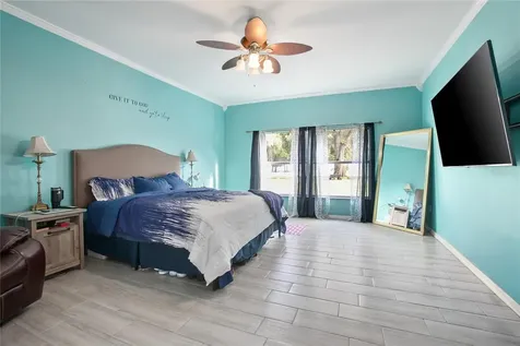 516 Grace Avenue Deland FL 32724