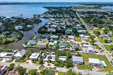 903 20th Avenue W Palmetto FL 34221