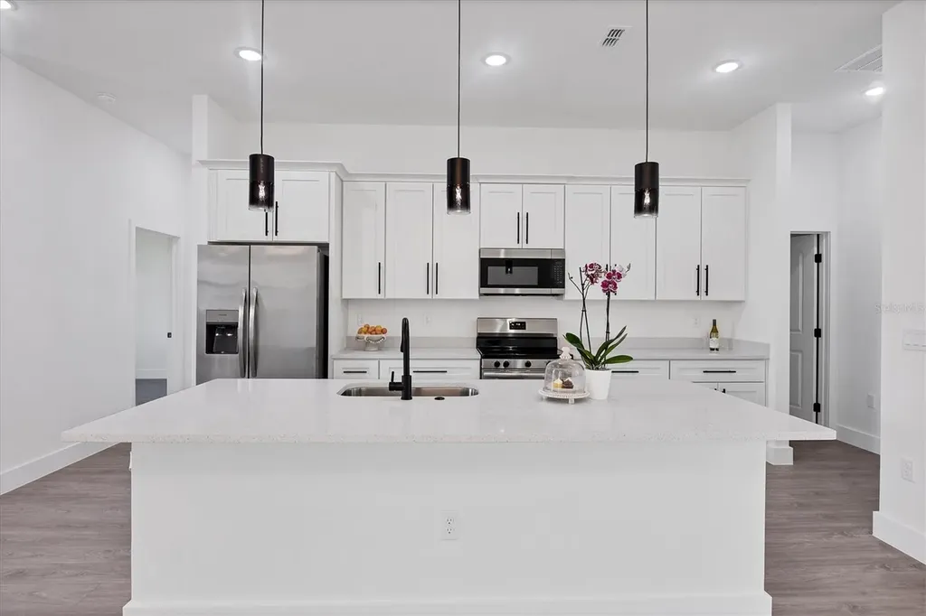 10 Mast Drive Placida FL 33946