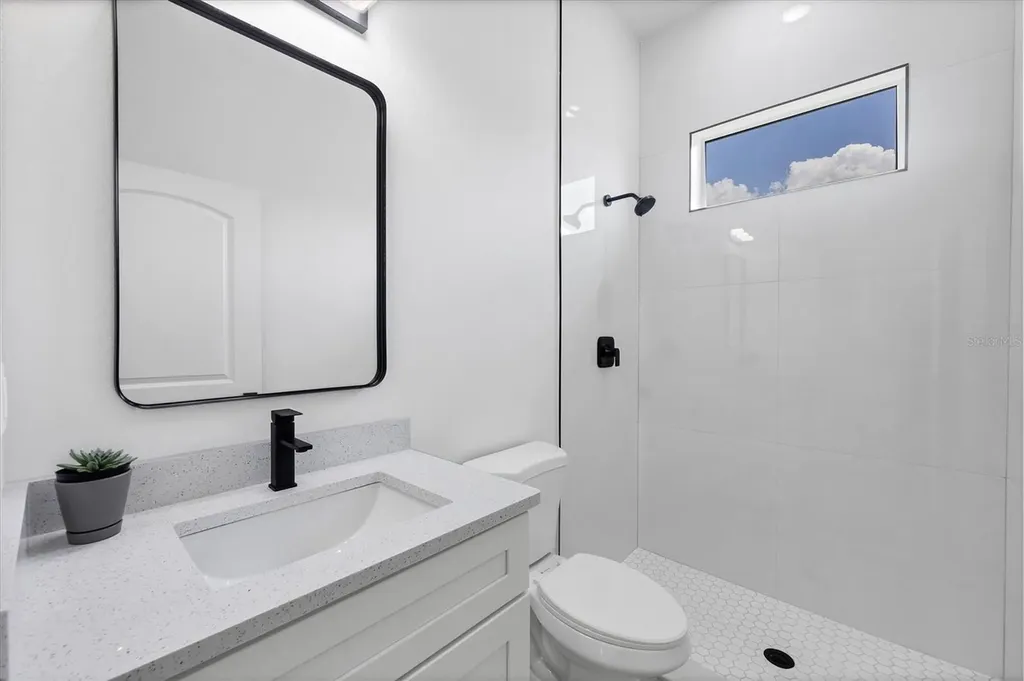 10 Mast Drive Placida FL 33946