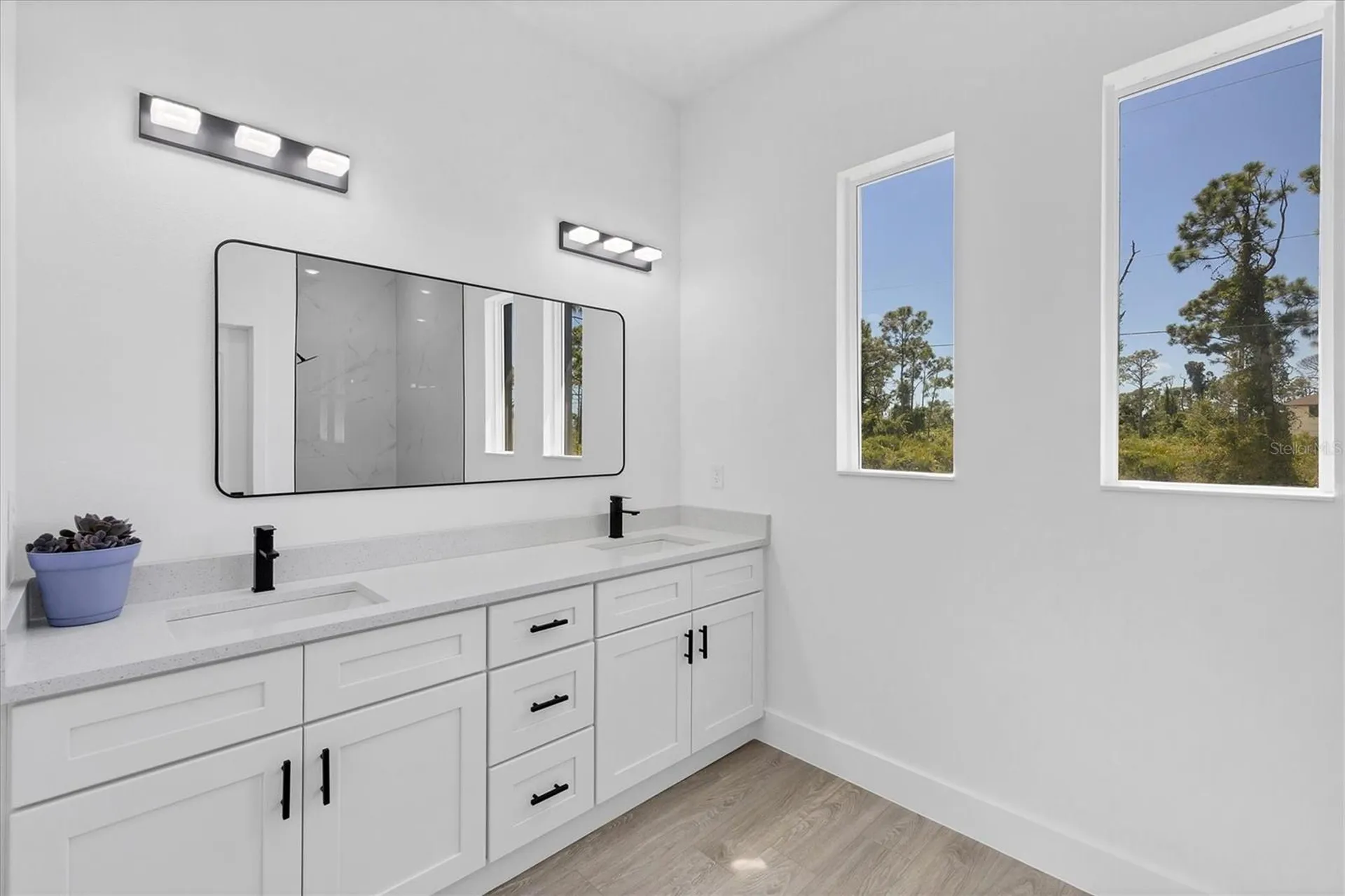 10 Mast Drive Placida FL 33946