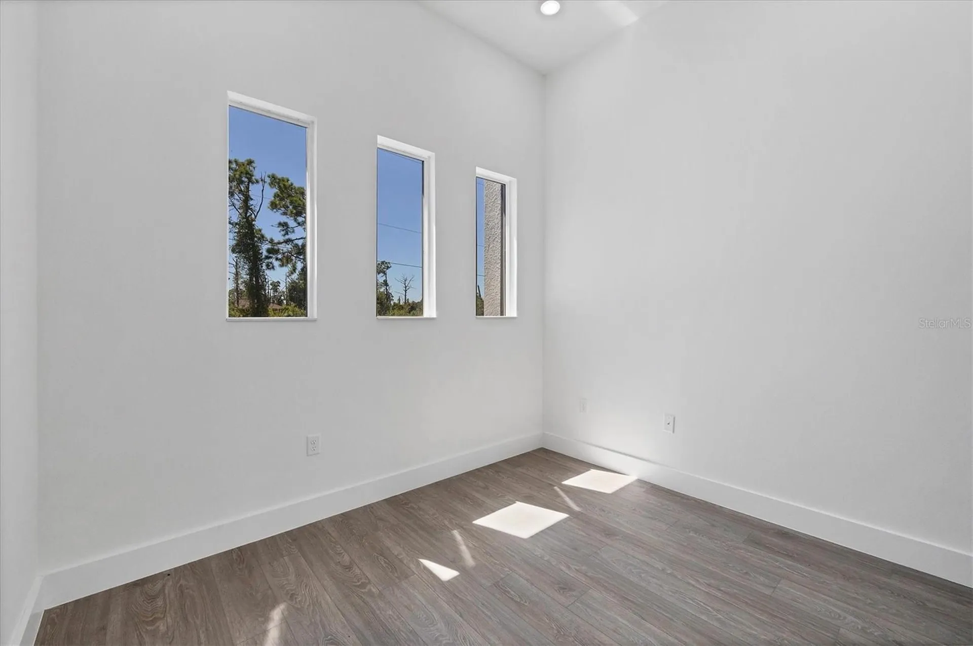 10 Mast Drive Placida FL 33946
