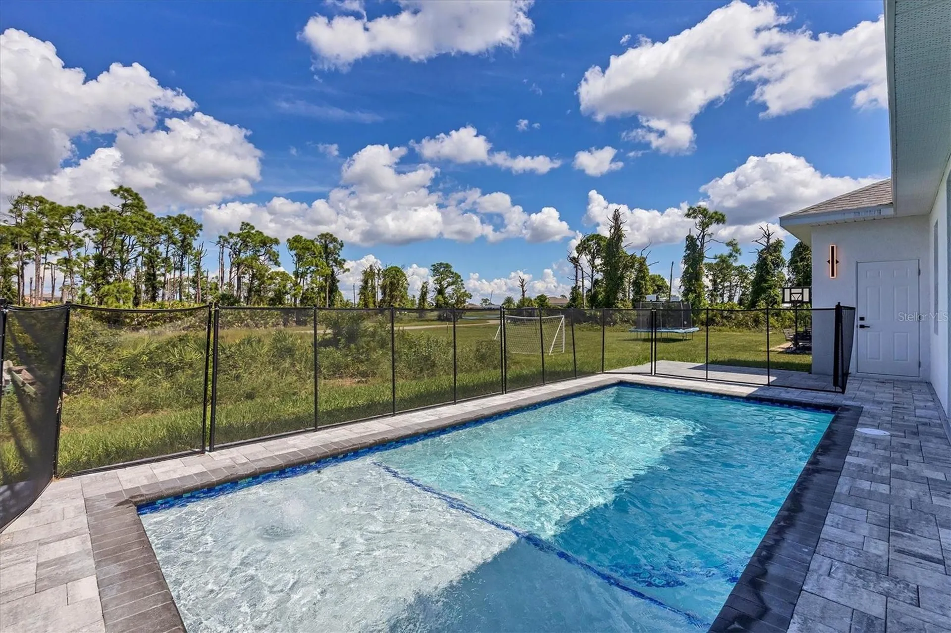 10 Mast Drive Placida FL 33946