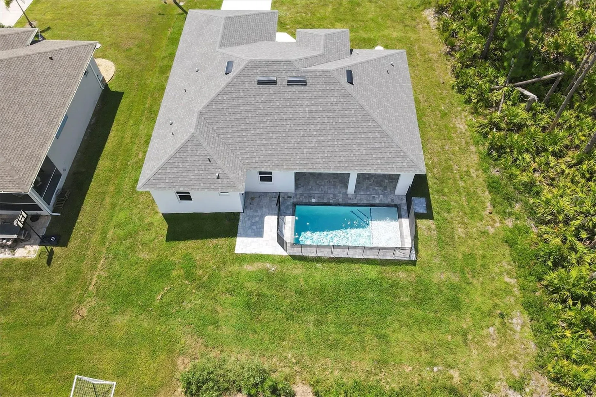 10 Mast Drive Placida FL 33946