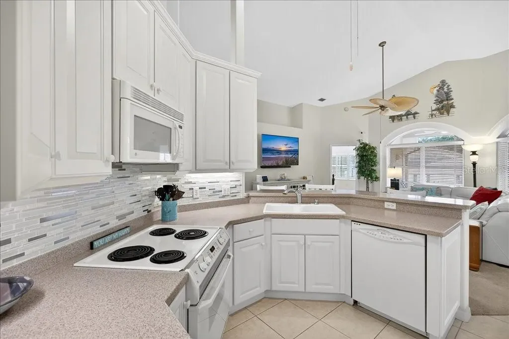 83 Covington Lane Palm Coast FL 32137