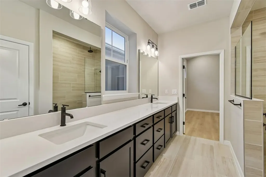 9316 Hartline Way Orlando FL 32827