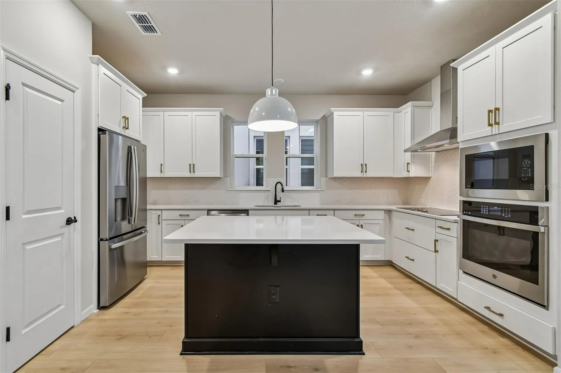 9316 Hartline Way Orlando FL 32827