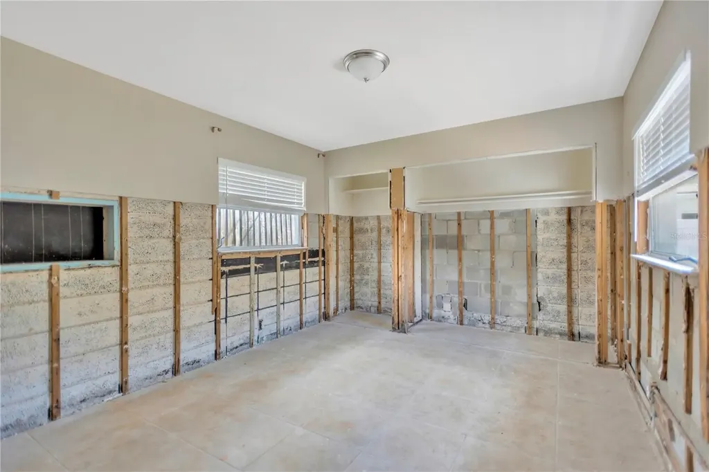 16214 3rd Street E Redington Beach FL 33708