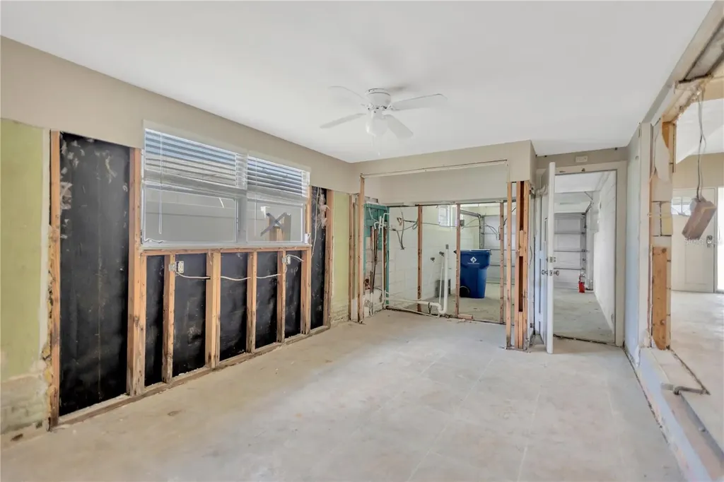 16214 3rd Street E Redington Beach FL 33708