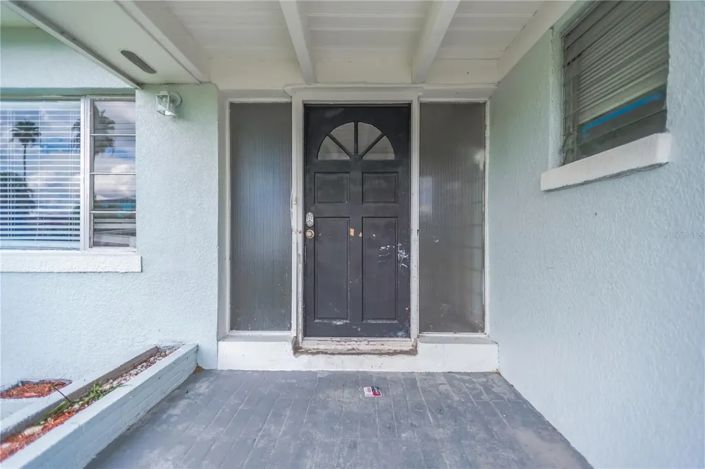 16214 3rd Street E Redington Beach FL 33708